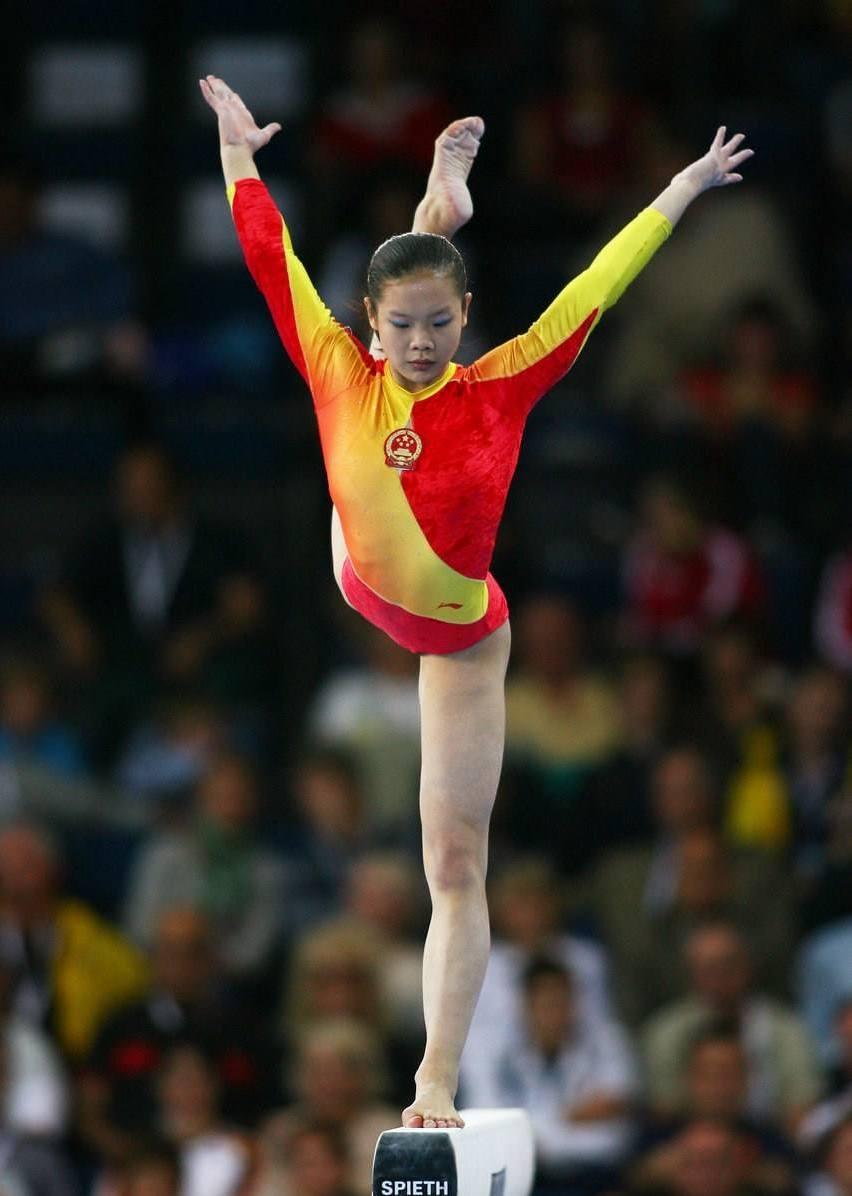 体操世界冠军重回赛场，表现超乎预期