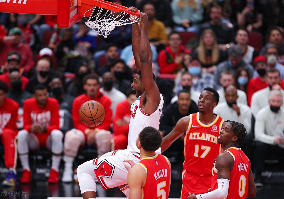 关于格罗纳主场击败佛罗伦萨,取得关键胜利的信息 关于格罗纳主场击败佛罗伦萨,取得关键胜利的信息