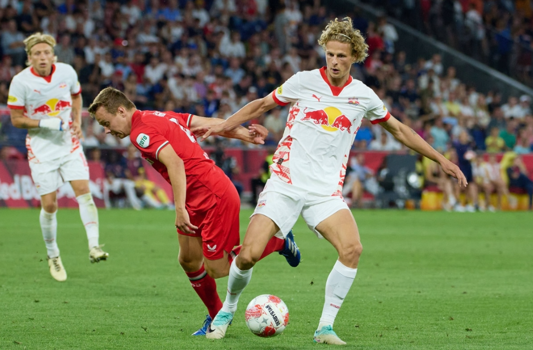 波兰队全队战绩斐然,获得欧锦赛资格的简单介绍 波兰队全队战绩斐然,获得欧锦赛资格的简单介绍