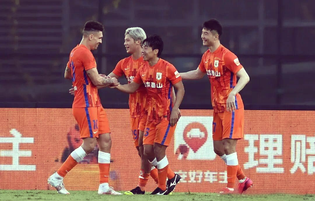 中国球队勇夺胜利，晋级亚冠赛场