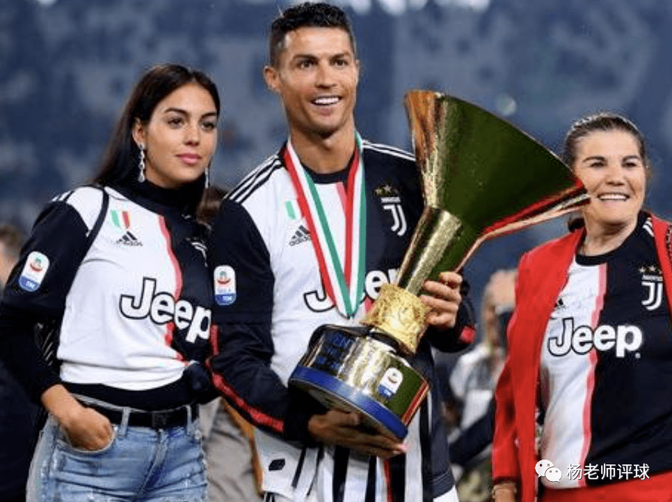 包含匈牙利队集体爆发，欧预赛冲击目标的词条