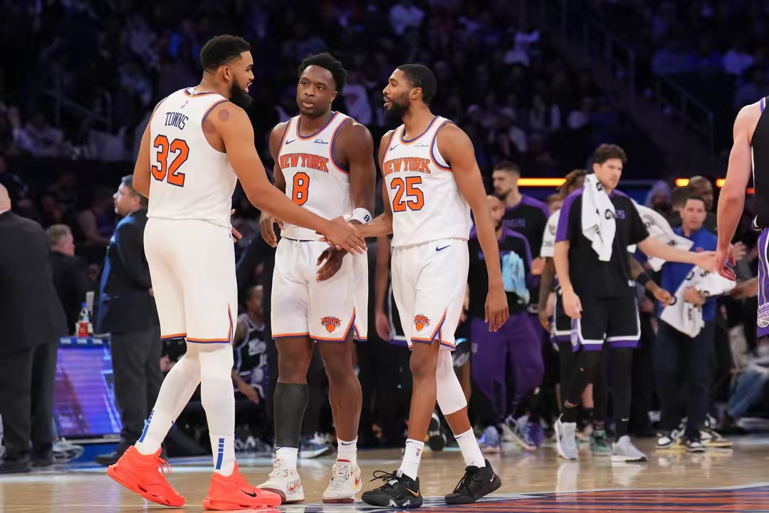 关于凯尔特人在客场大胜尼克斯，领袖独木难支的信息