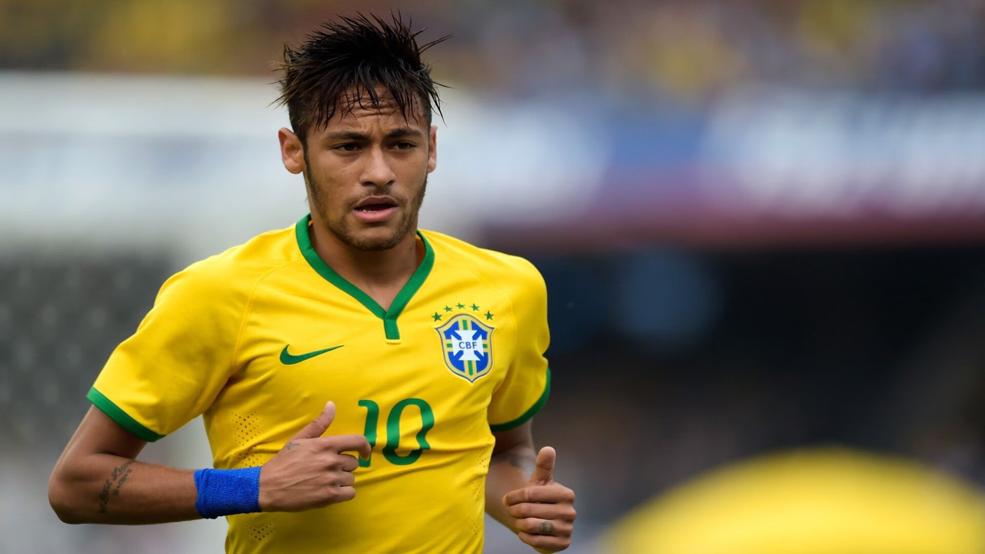 NBA总决赛之夜，福登用实力证明自己，从曼城到篮球场的跨界传奇