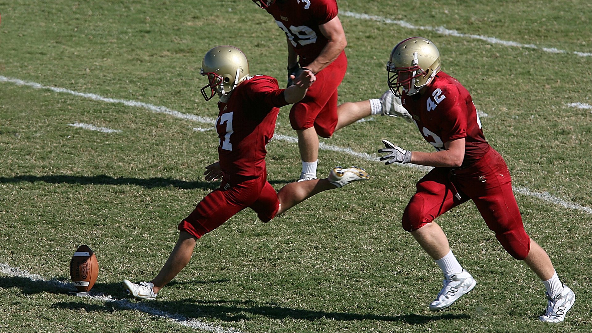 九游APP-克莱·汤普森三分雨淹没黄蜂，活塞连胜神话终遭破解